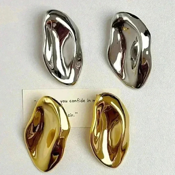 Asymmetrical Irregular Unique Stud Earrings, choice of silver or gold - Picture 5 of 9